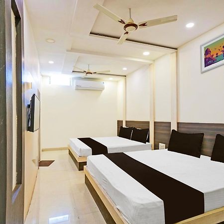 Super Hotel O Shri Shiva Palace Rāipur المظهر الخارجي الصورة
