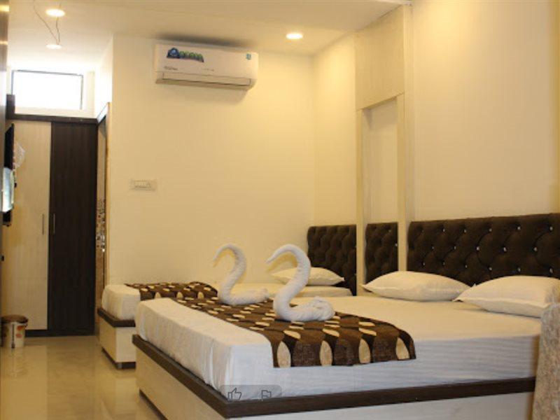 Super Hotel O Shri Shiva Palace Rāipur المظهر الخارجي الصورة
