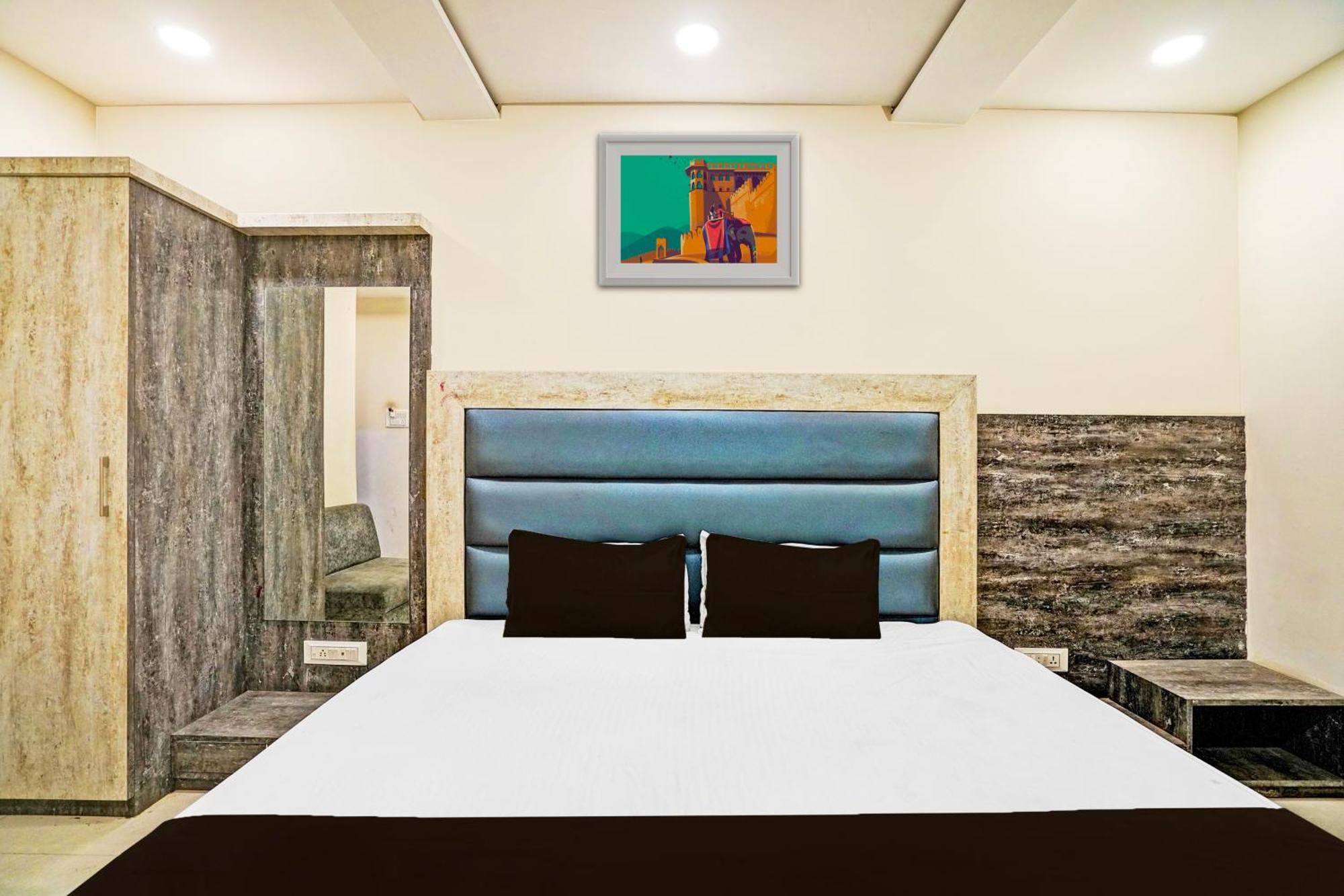 Super Hotel O Shri Shiva Palace Rāipur المظهر الخارجي الصورة