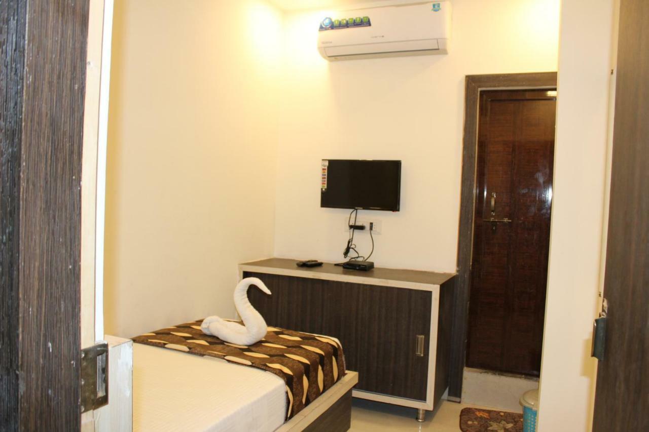 Super Hotel O Shri Shiva Palace Rāipur المظهر الخارجي الصورة