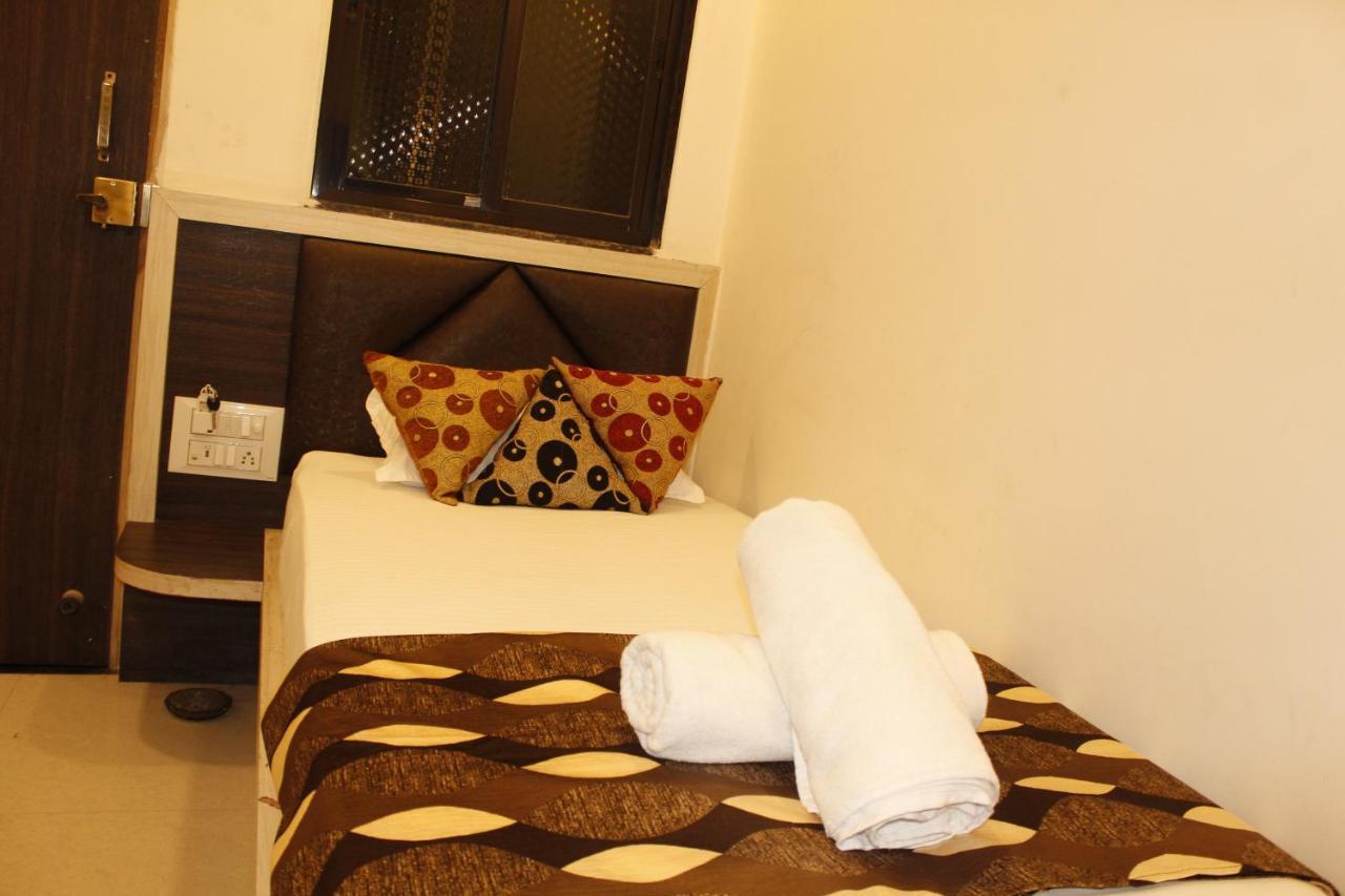 Super Hotel O Shri Shiva Palace Rāipur المظهر الخارجي الصورة