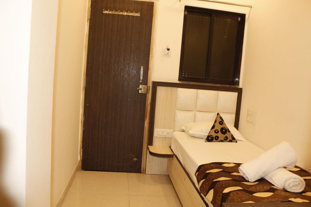 Super Hotel O Shri Shiva Palace Rāipur المظهر الخارجي الصورة